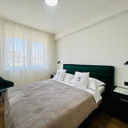 Apartments The Beach Resort Vir Esterno foto