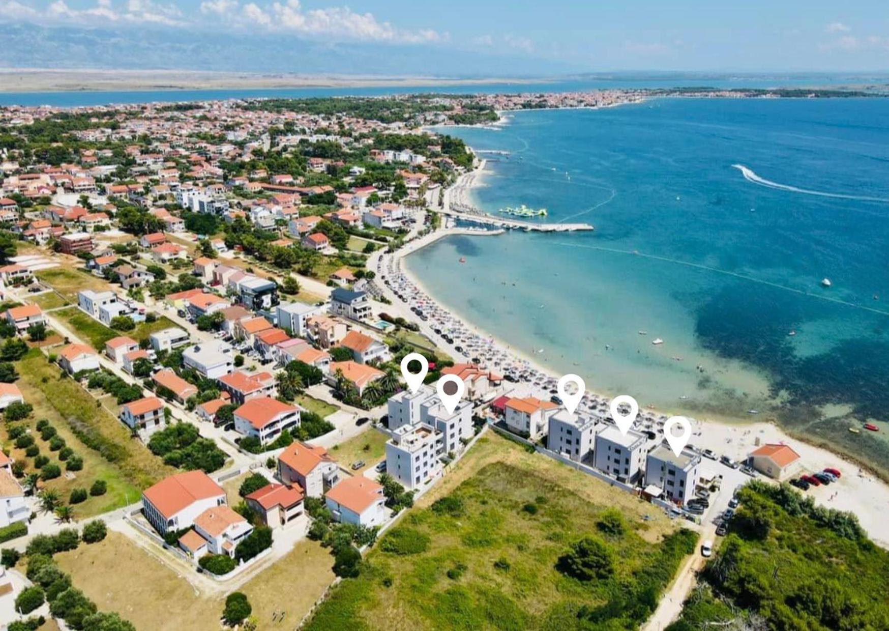 Apartments The Beach Resort Vir Esterno foto